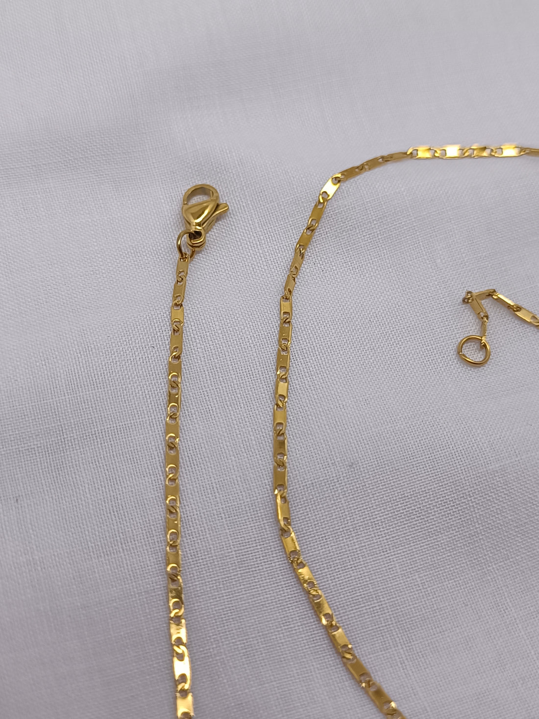 Beautiful daily wear chain