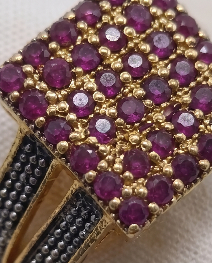 Premium zircon ring