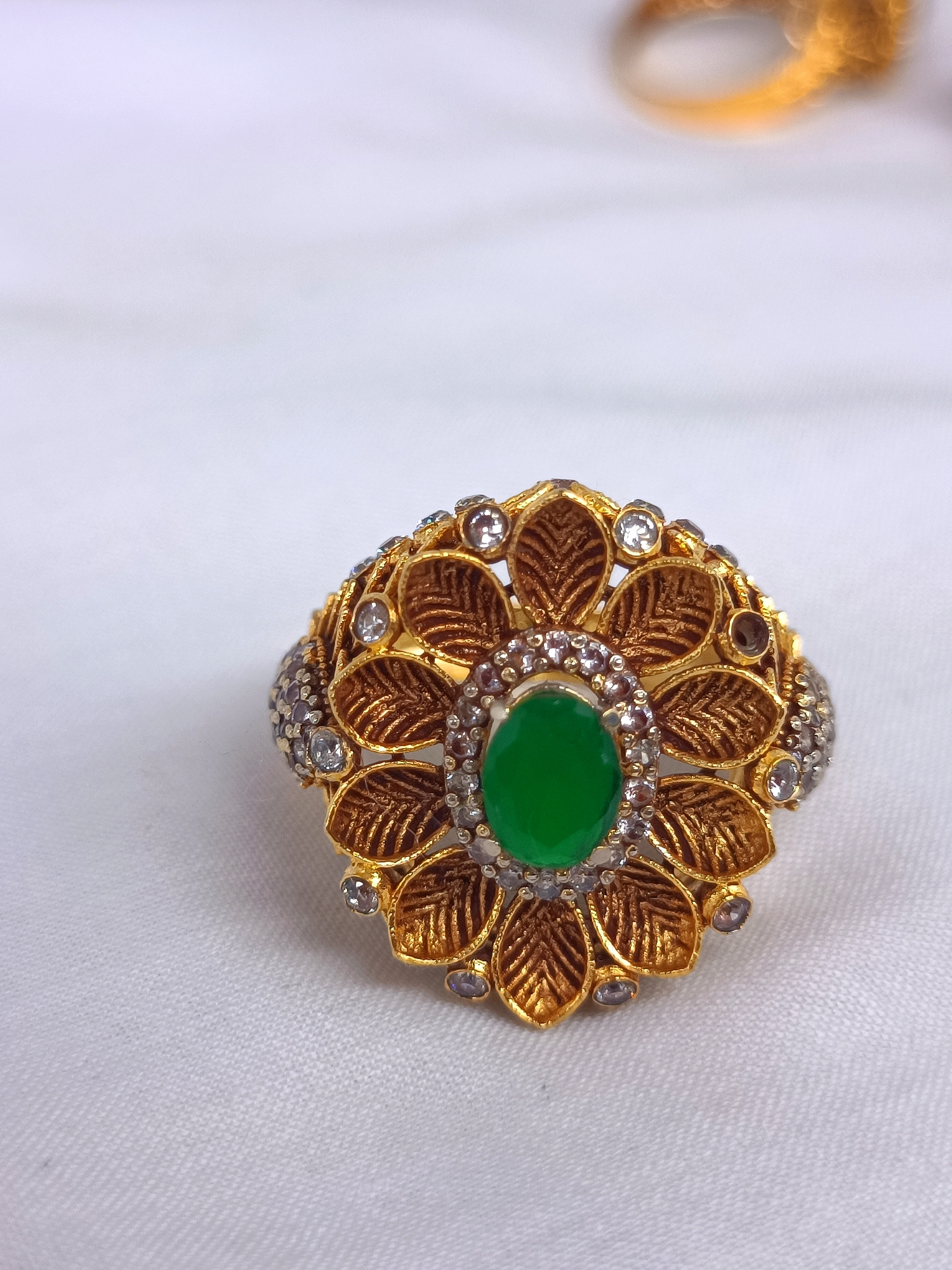 Premium Traditional ring