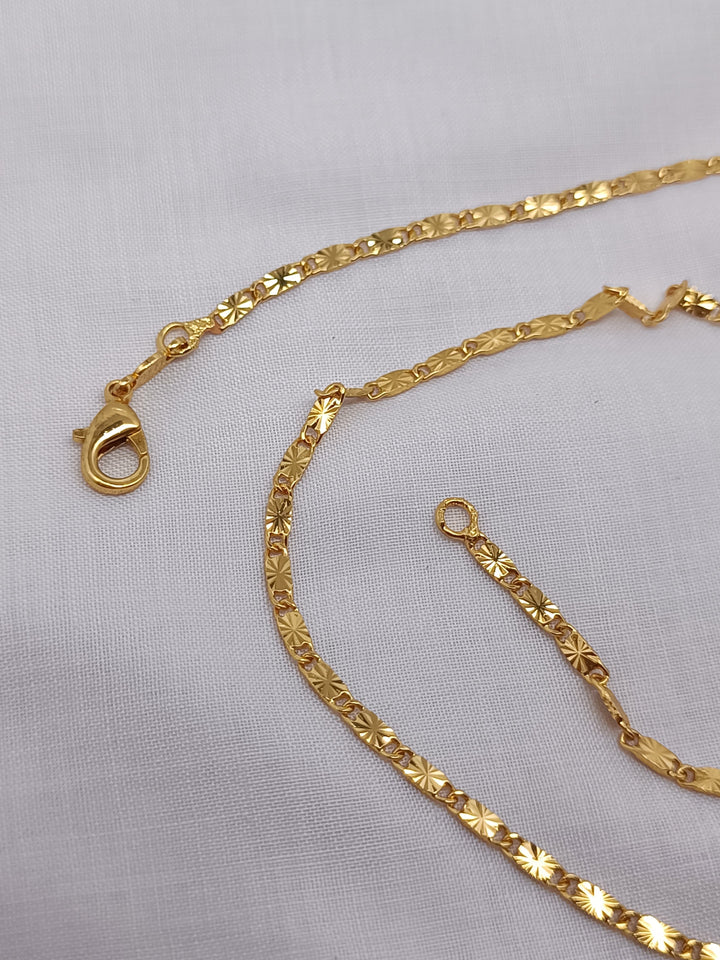 Beautiful daily wear chain